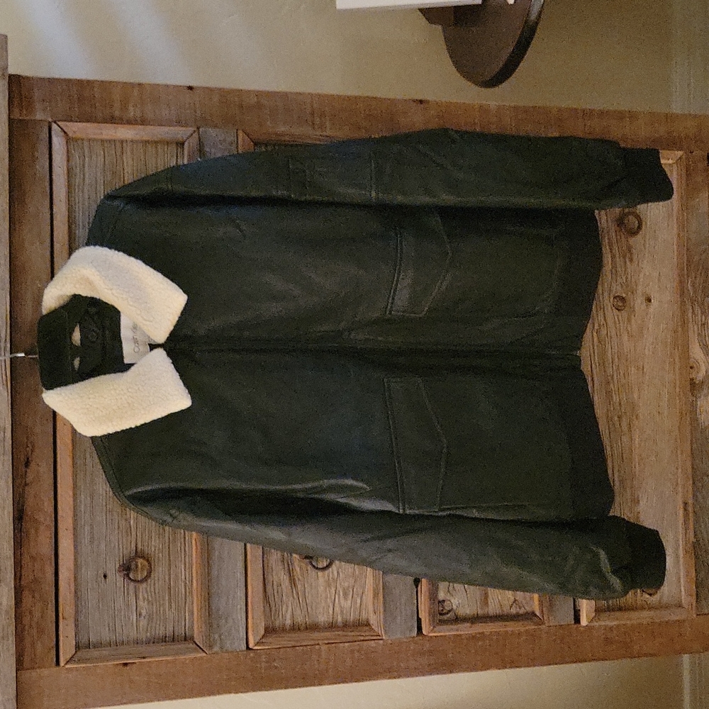 Calvin Klein Faux Leather Jacket w/multiple pockets/sherpa collar Men's XL